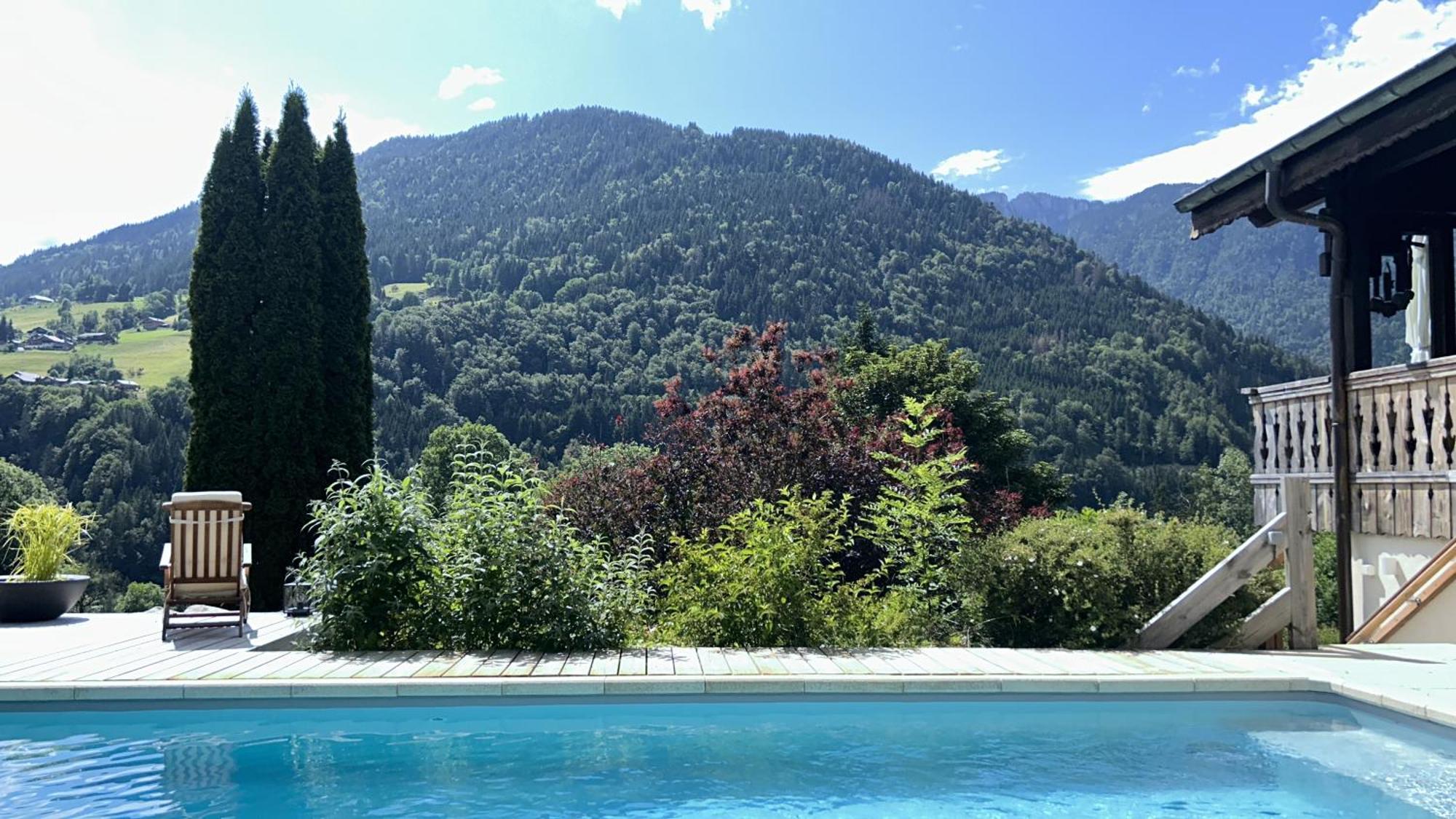 L'Ours Blanc Lodge Le Biot Esterno foto