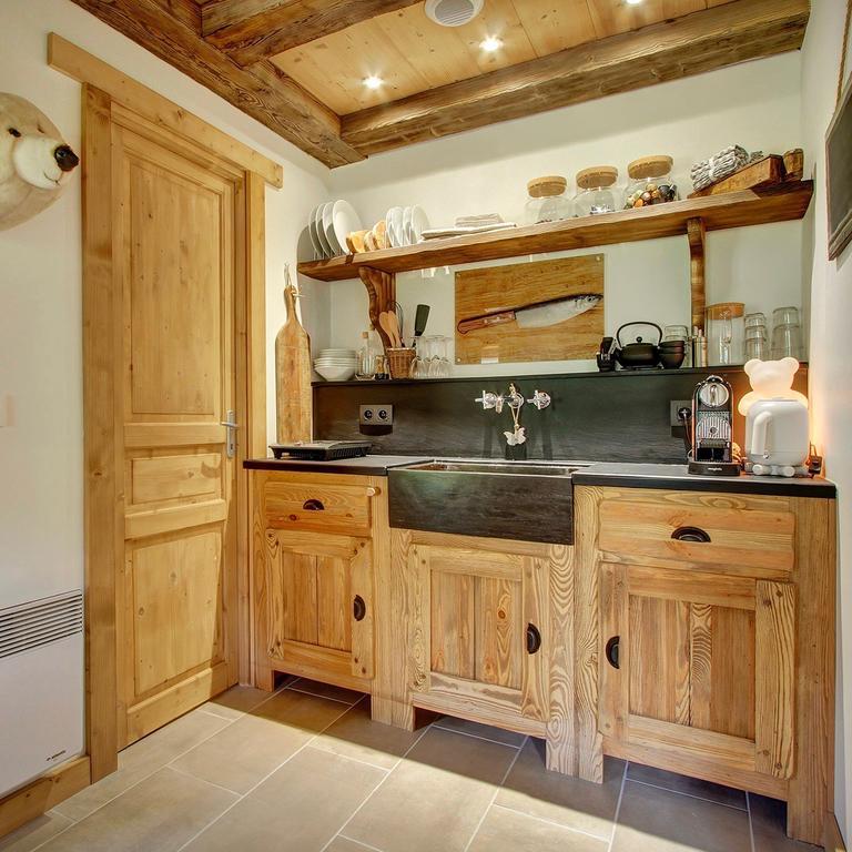 L'Ours Blanc Lodge Le Biot Esterno foto