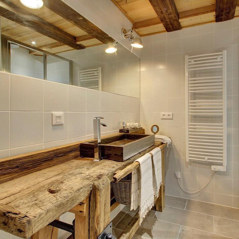 L'Ours Blanc Lodge Le Biot Esterno foto
