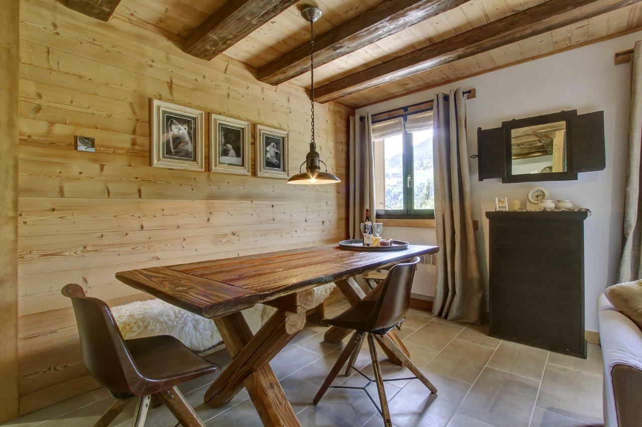 L'Ours Blanc Lodge Le Biot Esterno foto