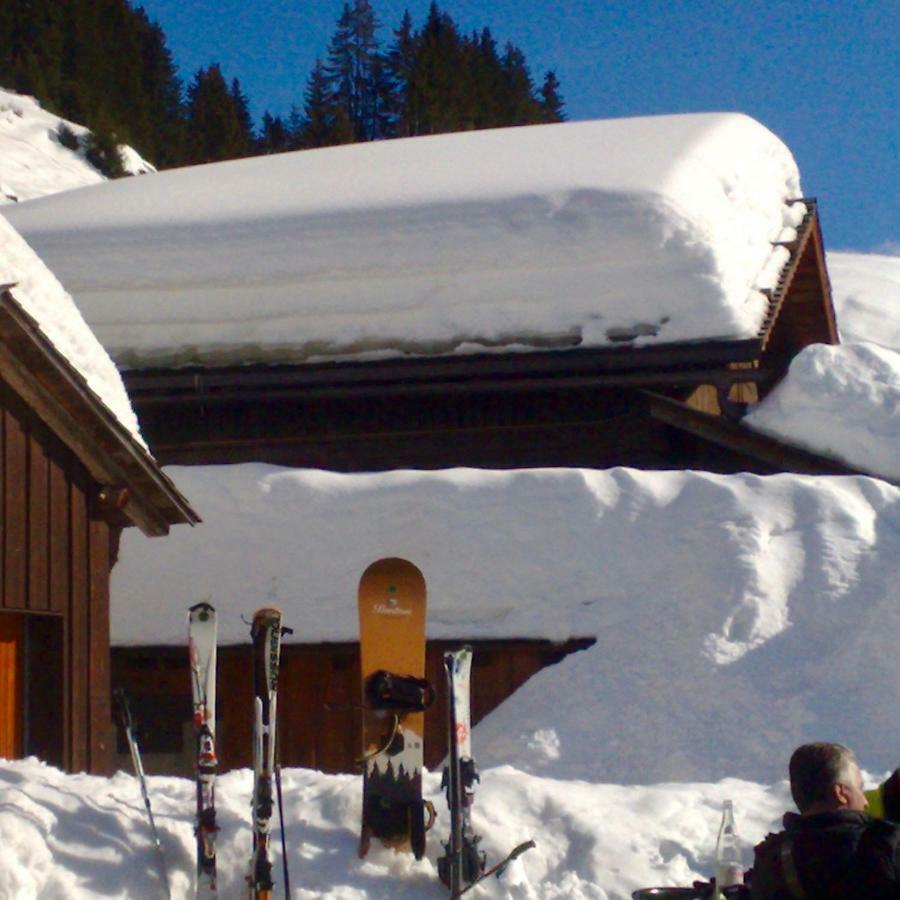 L'Ours Blanc Lodge Le Biot Esterno foto